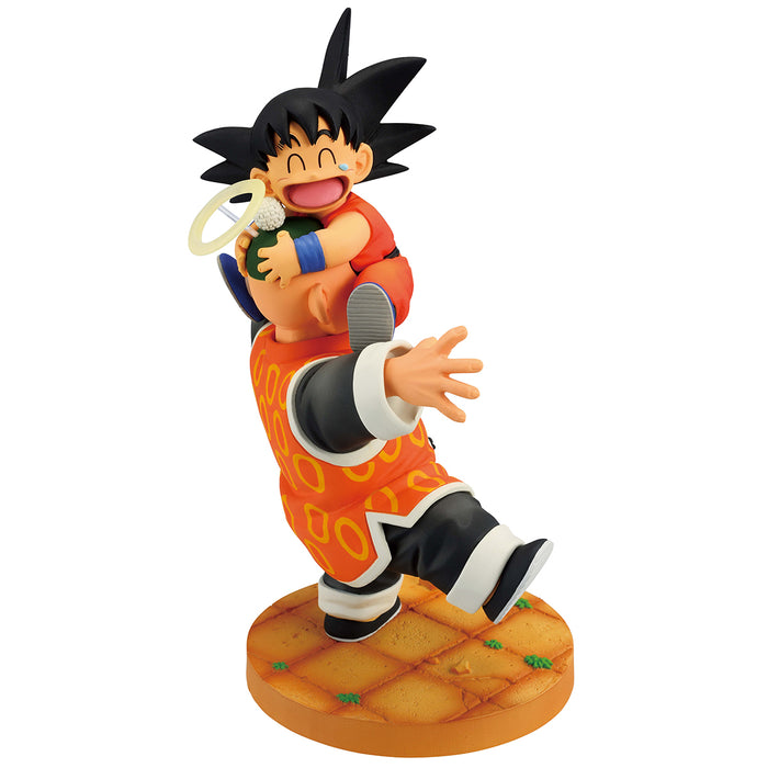 Ichibansho Dragon Ball Son Goku & Grandpa Son Gohan (Dragon History II) Revible Moment Figure(Pre-Order)